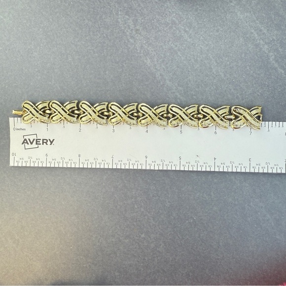 Mid-Century X Link Gold Tone Vintage Braided Bracelet 7in - Picture 14 of 14